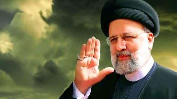 شهید رئیسی در میان مردم زنده است