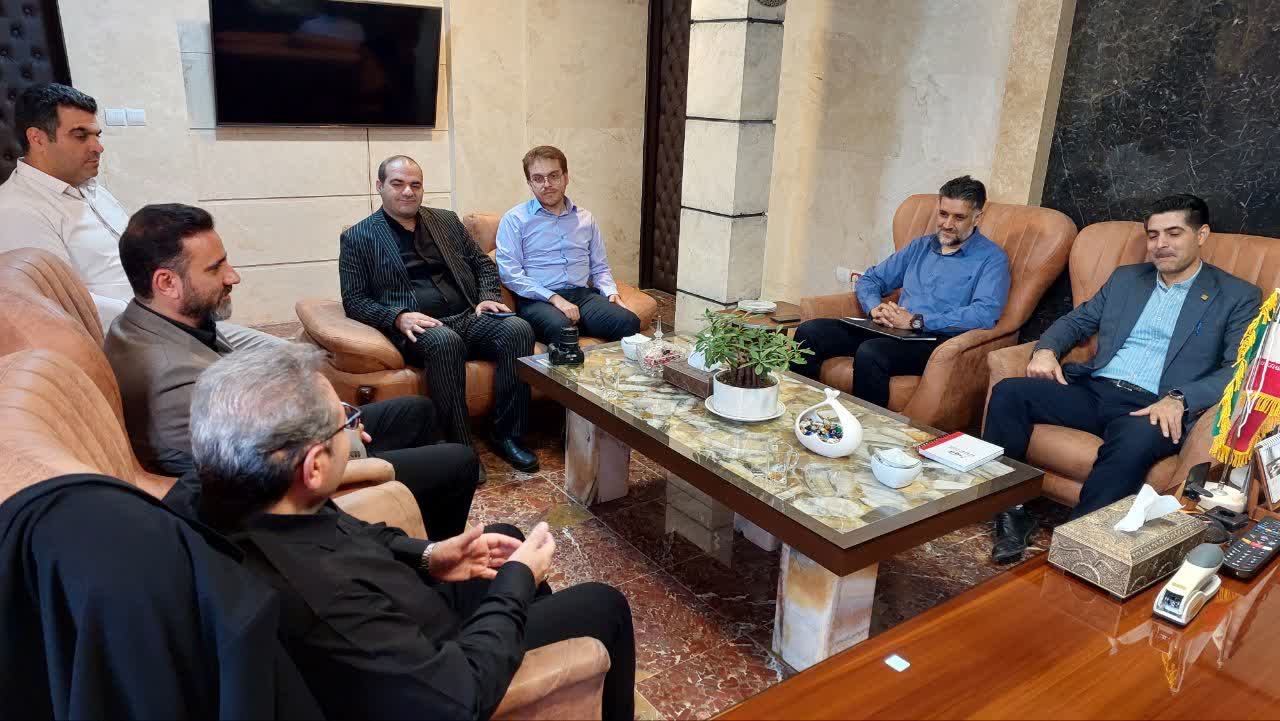 نشست مدیرکل استاندارد استان مرکزی با فرماندار شهرستان محلات