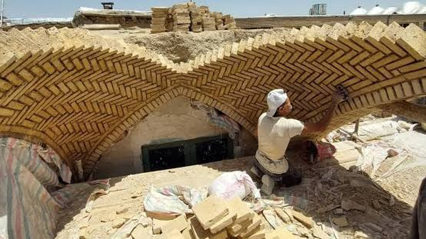بنای امامزاده فضل و یحیی (ع) محلات مرمت شد