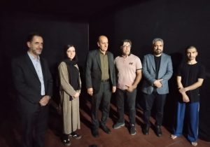 بازدید معاون صندوق اعتباری هنر کشور از افتتاحیه نمایش «مصاحبه» در محلات