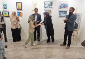 افتتاح نمایشگاه نقاشی «ماجراهای رنگی» در نگارخانه شفق محلات