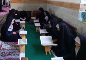 محافل جزءخوانی قرآن، دل‌های روزه‌داران را نورانی کرد