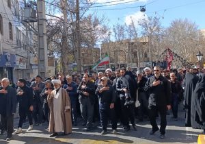 محلات؛ سنگرِ عشق، در عزایِ رهبرِ انقلاب