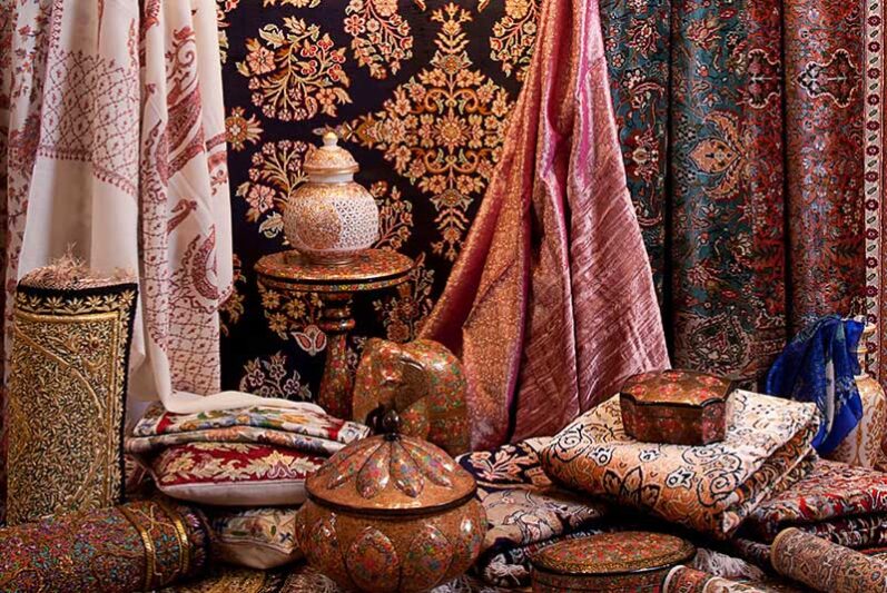 صنایع دستی و فرش، حافظ هویت فرهنگی ایران هستند