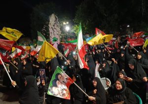 حضور حماسی محلاتی‌ها در میدان به شب ۱۳۷ رسید