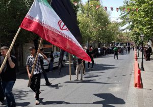 محلات در سوگ اربعین؛ جلوه‌هایی از حرکت دسته عزاداران حسینی